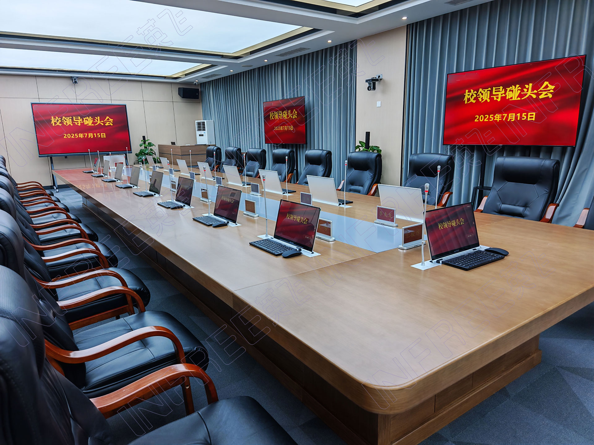 西南某某大学